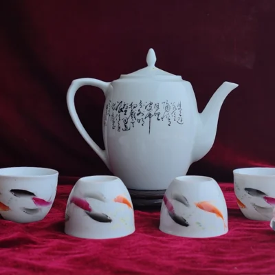 Hand-Painted Zen Koi Tea Set – Nature’s Poetry in Porcelain