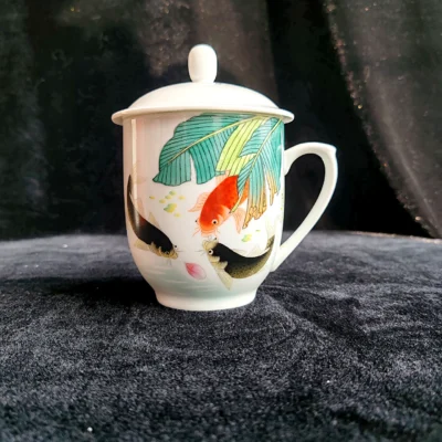 Carp & Banana Leaf Teacup