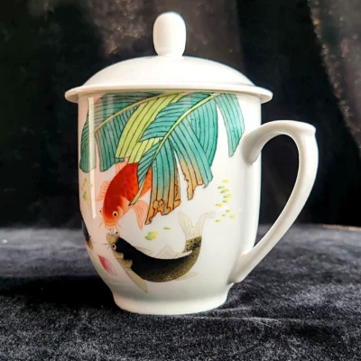 Carp & Banana Leaf Teacup