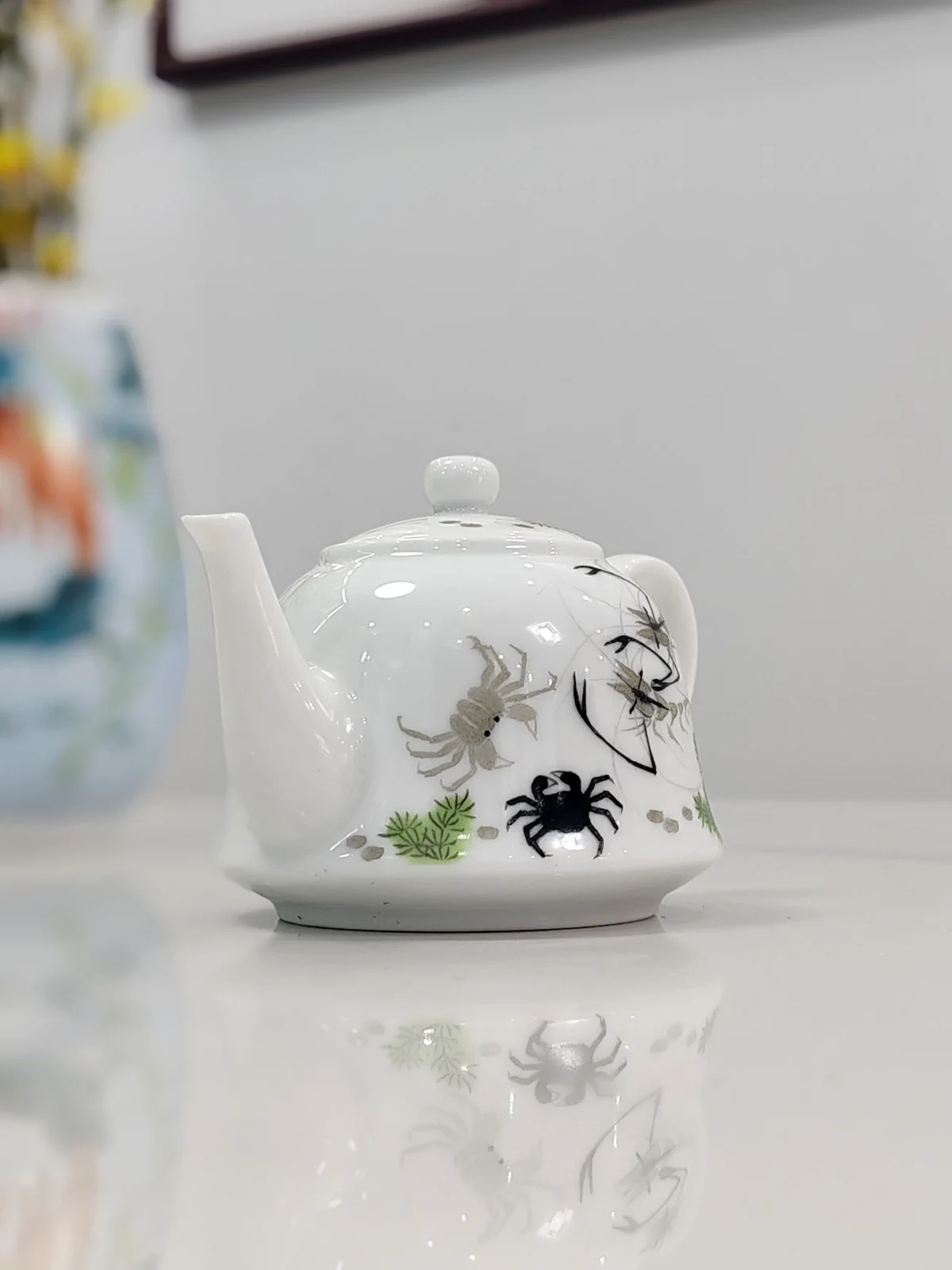Playful River Shrimp & Crab White Glaze Teapot