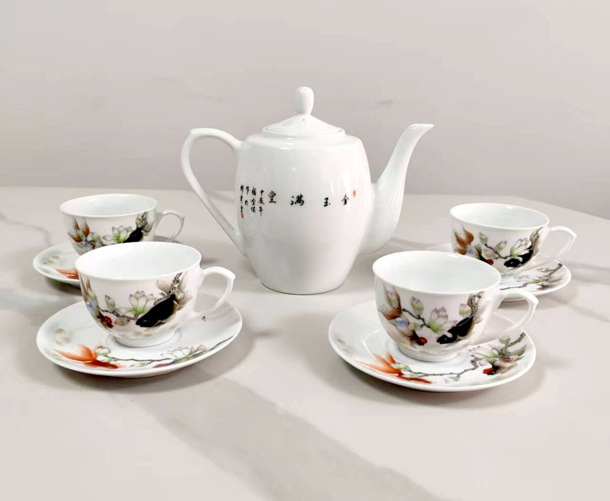 Magnolia & Goldfish Porcelain Collection (Teapot + 4 Cups & Saucers)