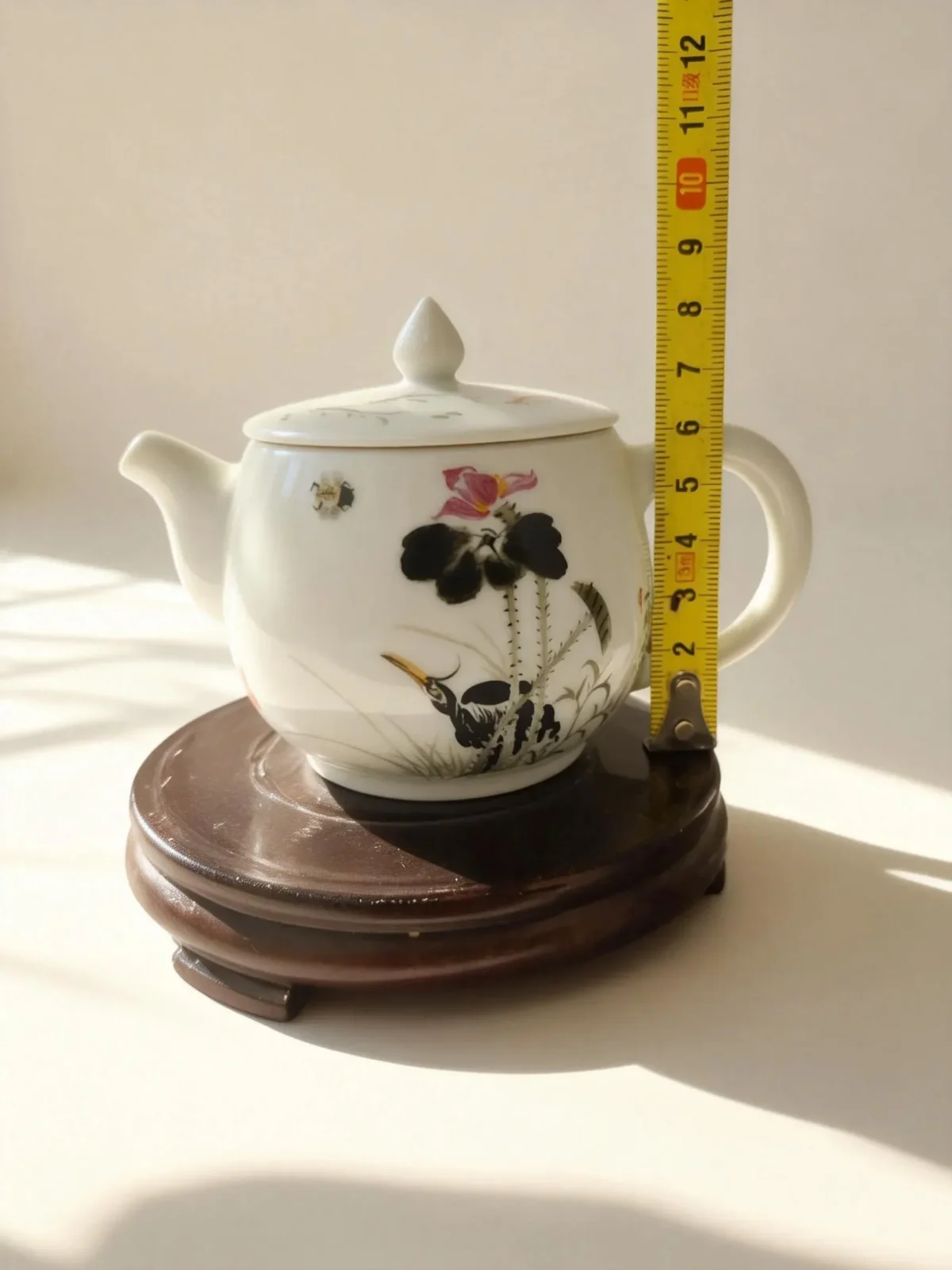 Chahu06 Black Ink Heron Lotus Design