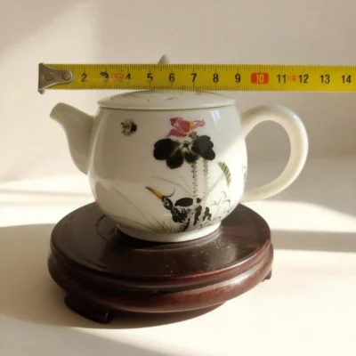 Chahu07 Black Ink Heron Lotus Design