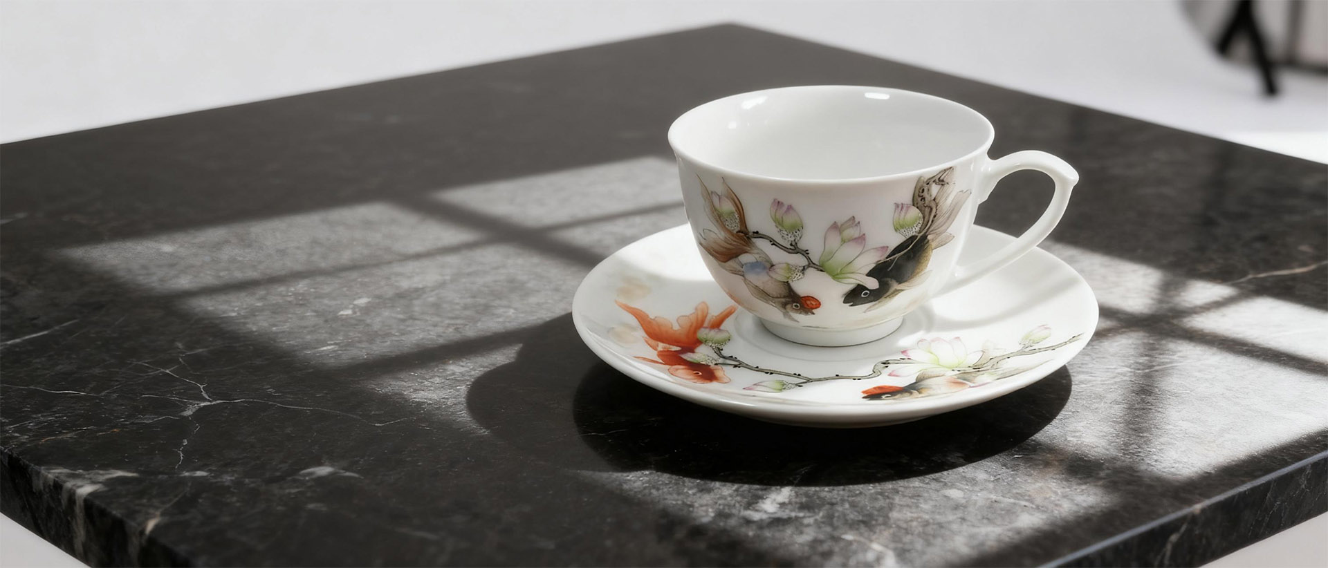 [Kiln Shot] Alt: Crafting durability - Custom cups inside the 1320°C kiln firing environment.