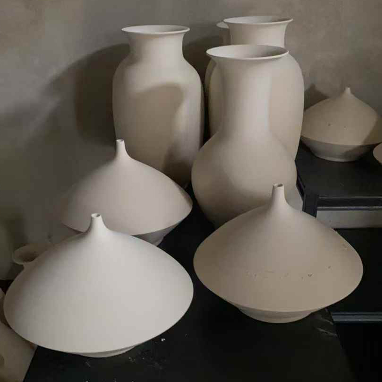 Hand-Painted Cloud Dragon Porcelain Plate