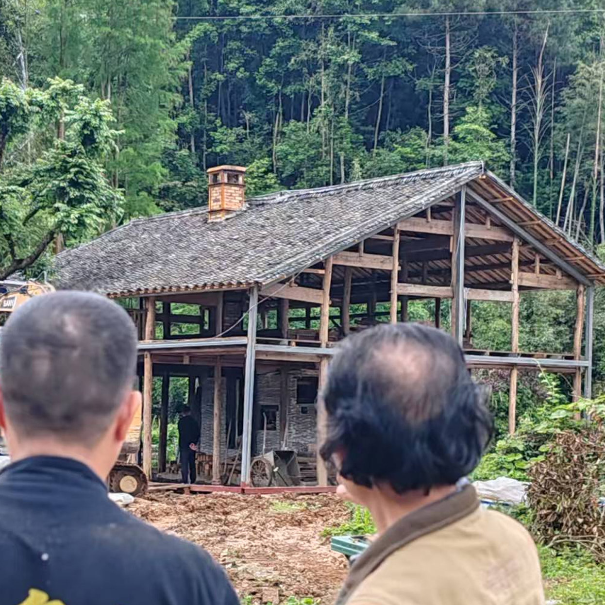 Hand-Painted Cloud Dragon Porcelain Plate