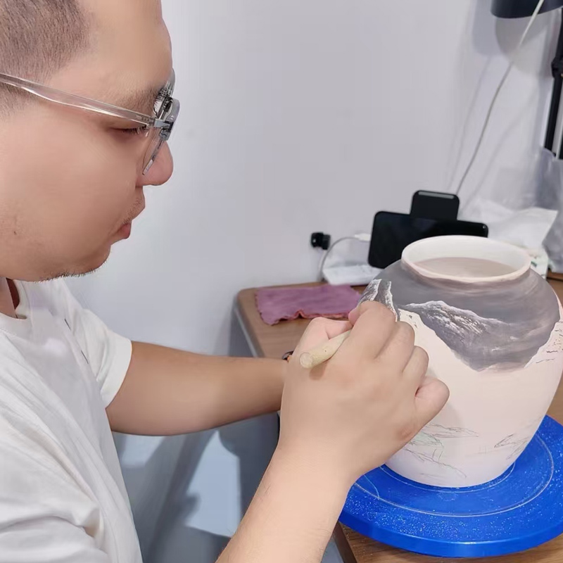 Porcelain creation, Jinbao Yang