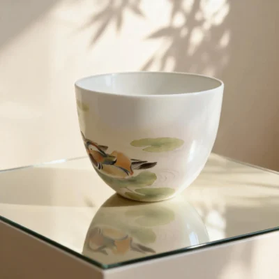 Cb03_Yy03_5 Jingdezhen Hand-Painted Mandarin Duck Love Story Teacup