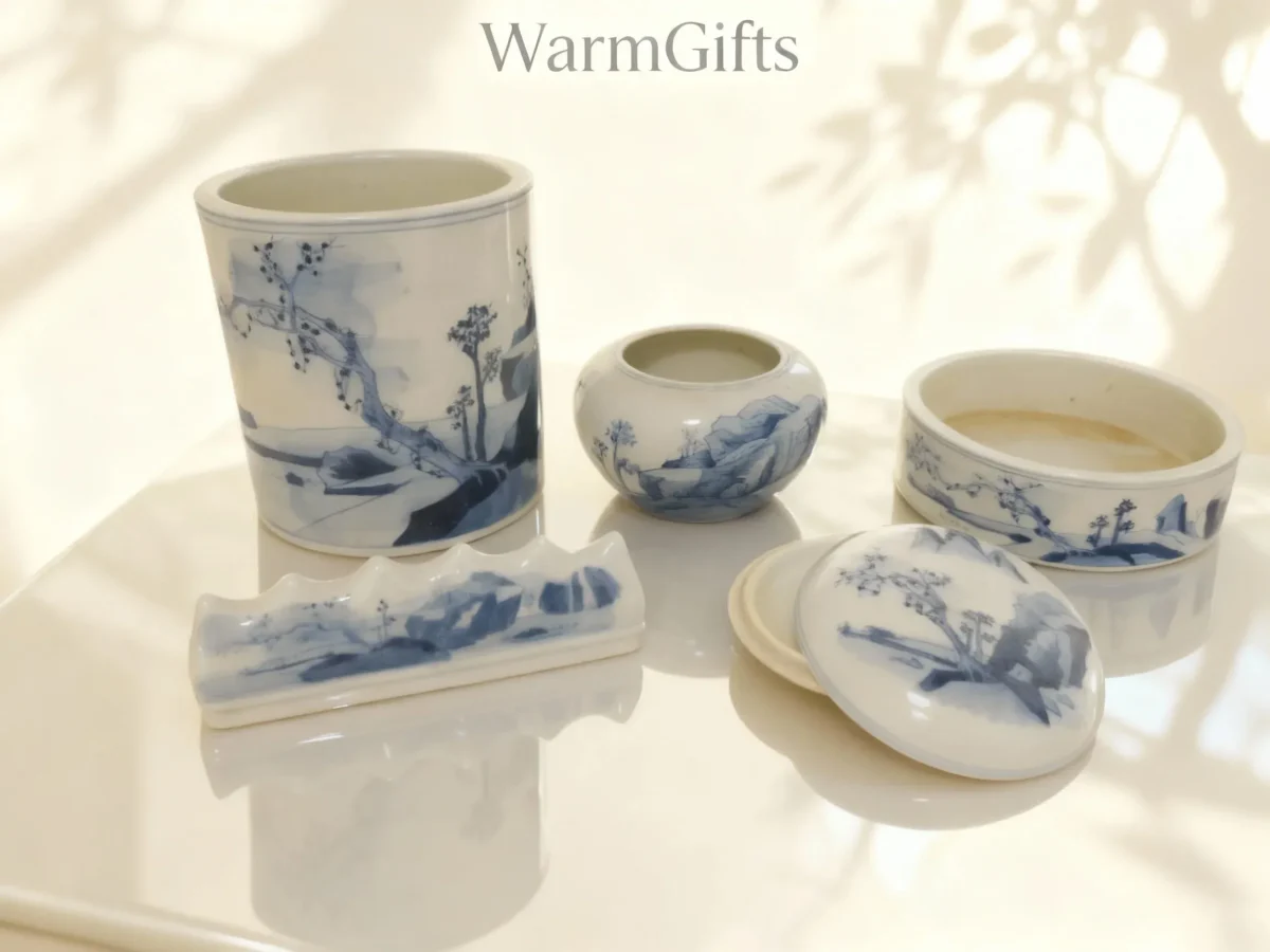 Wutong Landscape Blue-and-White Stationery