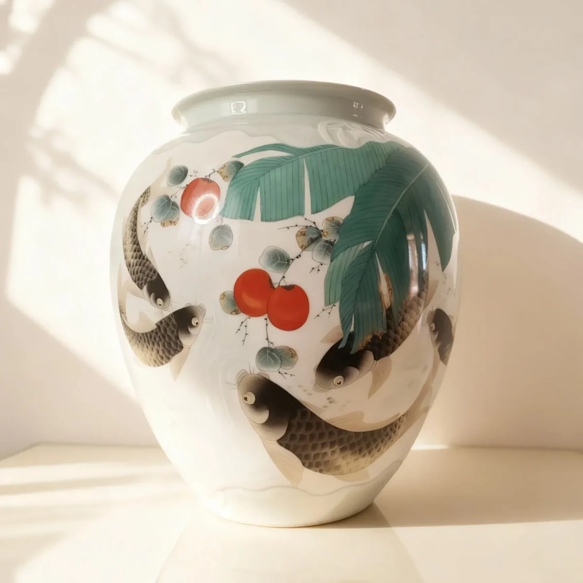 Pomegranate Jar Arhat Jar Plantain Koi