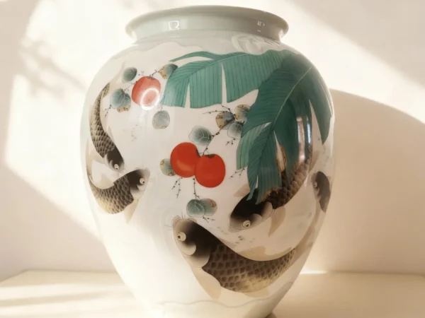 Pomegranate Jar Arhat Jar Plantain Koi