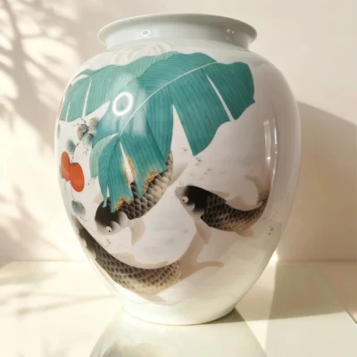 Pomegranate Jar Arhat Jar Plantain Koi