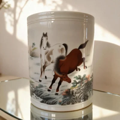 Noble Horse Painting Brush Holder