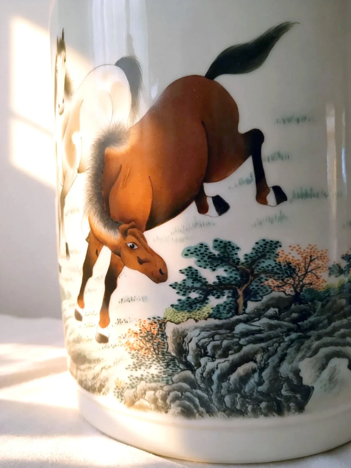 Noble Horse Painting Brush Holder