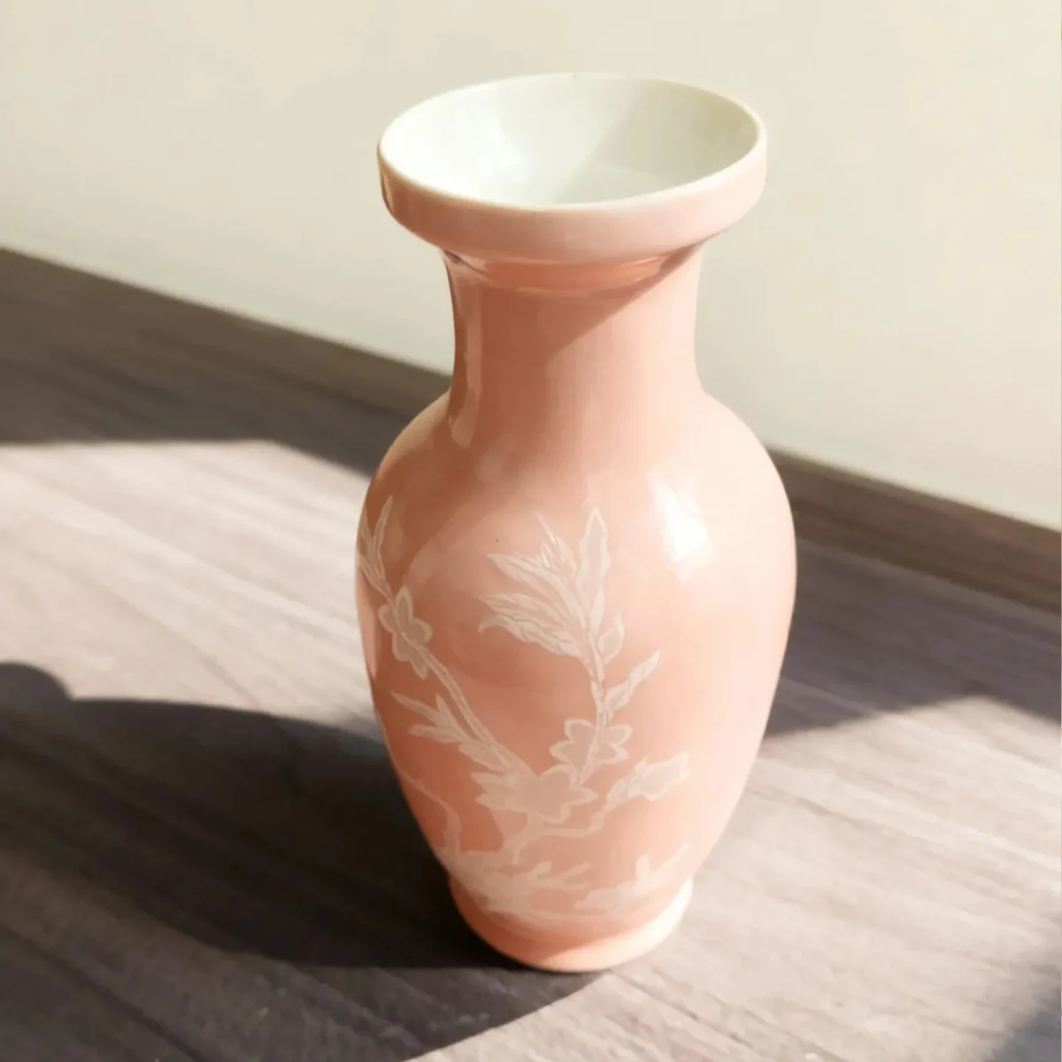 Gourd Bottle Blue Grapes