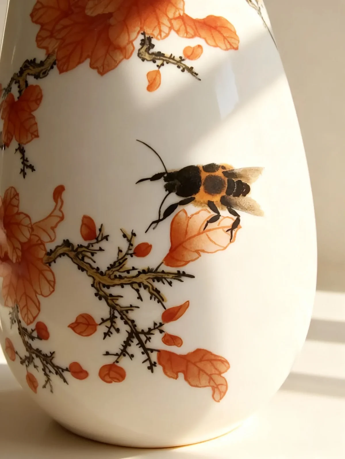 Flower Holder Maple Leaf