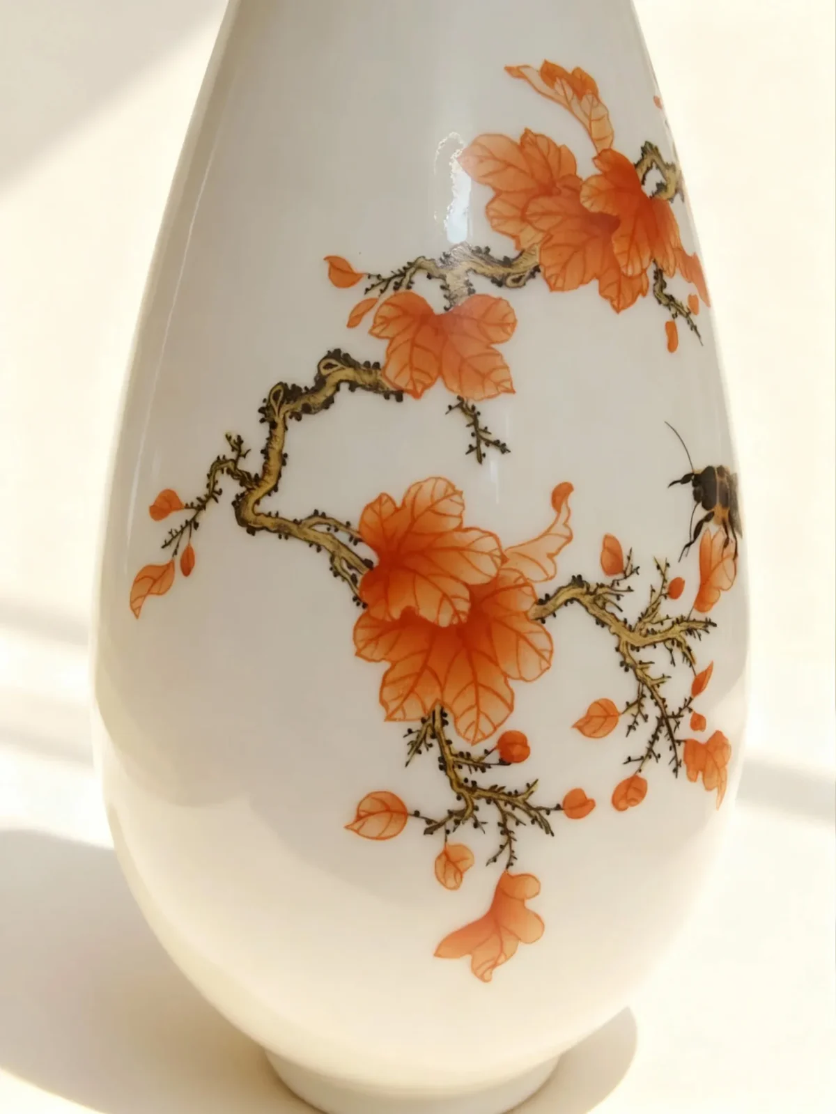 Flower Holder Maple Leaf