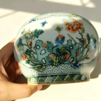 Blossom Butterfly Elegant Rhythm Porcelain Jar