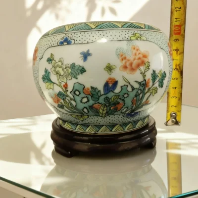 Blossom Butterfly Elegant Rhythm Porcelain Jar