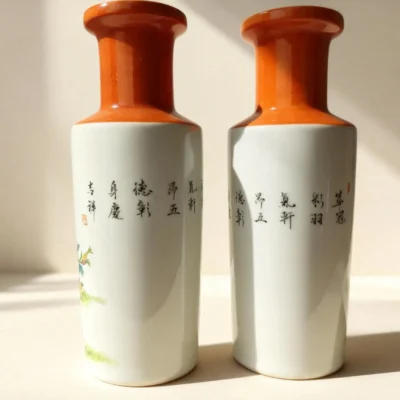 Five-Colored Rooster Crowing Porcelain Bottle