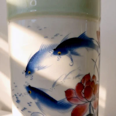 Blue Lotus Pond Arrow Vase