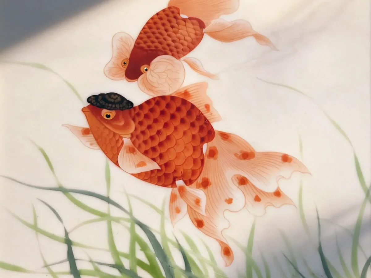 Goldfish Bringing Fortune??s Turn