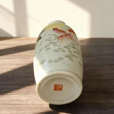 Irregular Winter Melon Bottle Goldfish