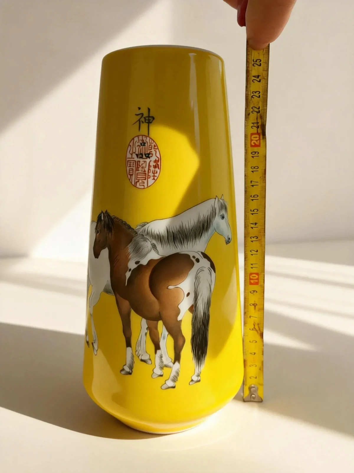Irregular Golden Bell Porcelain Steed