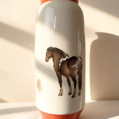 Noble Horse Julintang Arrow Vase