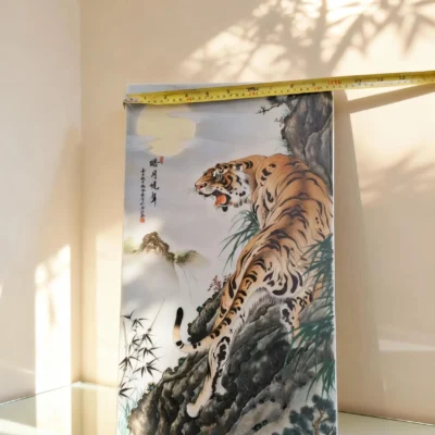 Laohu08 Bright Moon and Majestic Wind