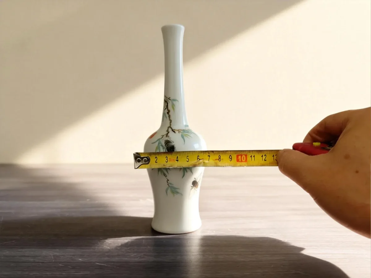 Willow-Leaf Golden Bell Bottle