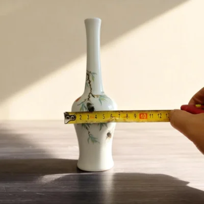 Willow-Leaf Golden Bell Bottle