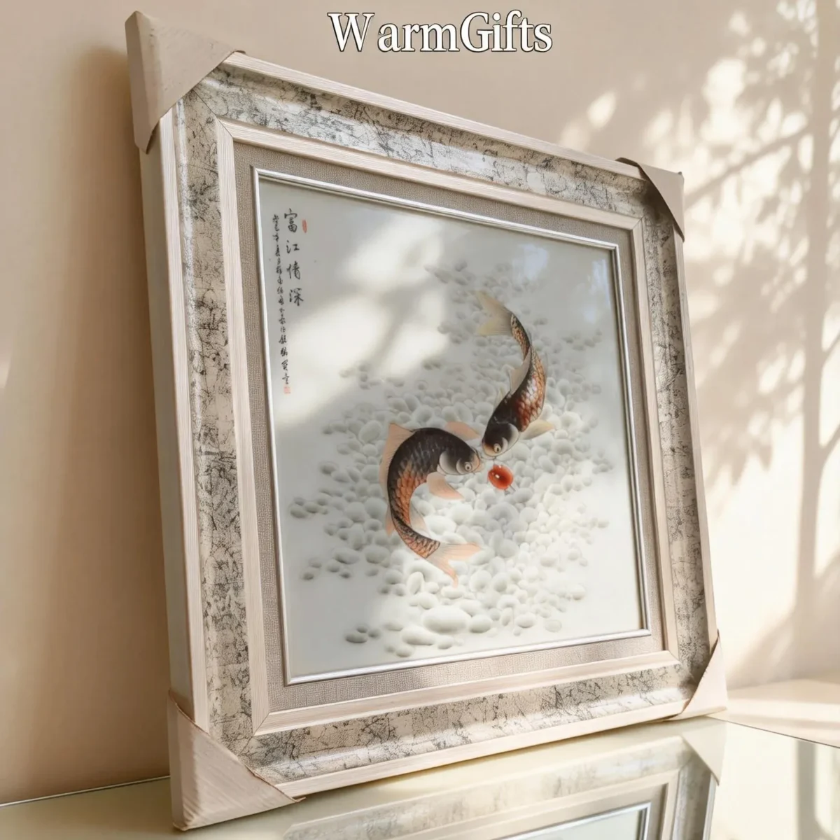 Liyu02 Twin Fish Sporting in Water