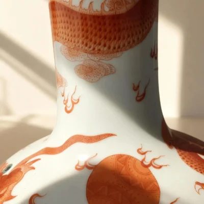 Straight-Neck Celestial Sphere Red Dragon