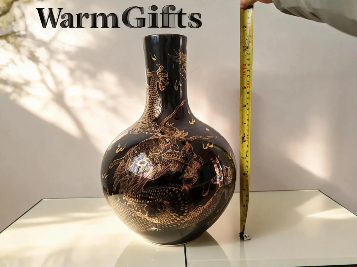 Straight-Neck Celestial Sphere Black Glaze Gold-Traced Dragon