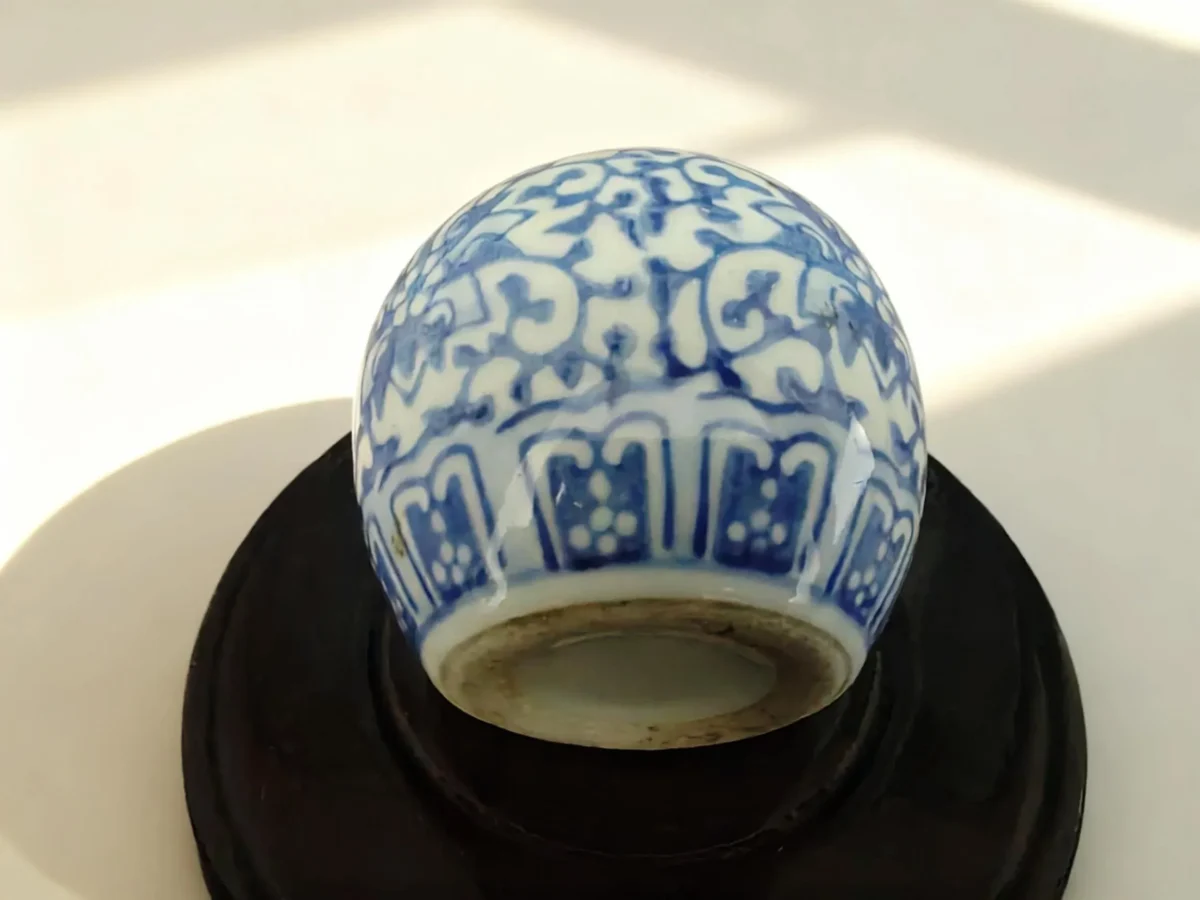 Qinghua04 Blue-and-White Cloud Pattern Small Jar