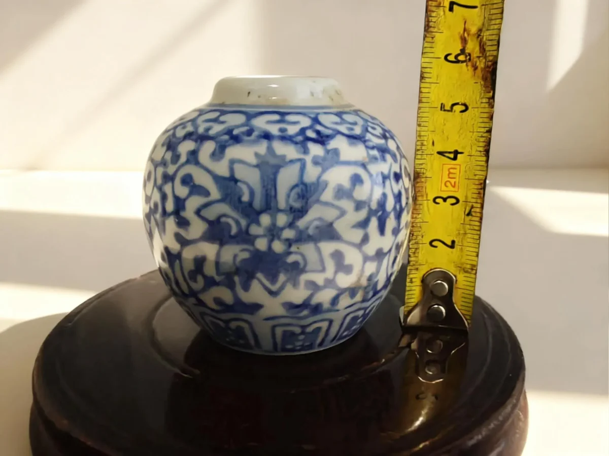 Qinghua06 Blue-and-White Cloud Pattern Small Jar