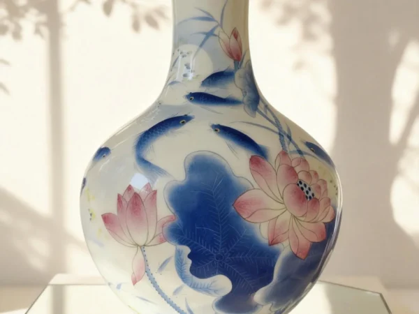 Straight-Neck Celestial Sphere Blue Lotus