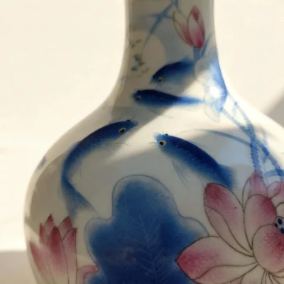 Straight-Neck Celestial Sphere Blue Lotus