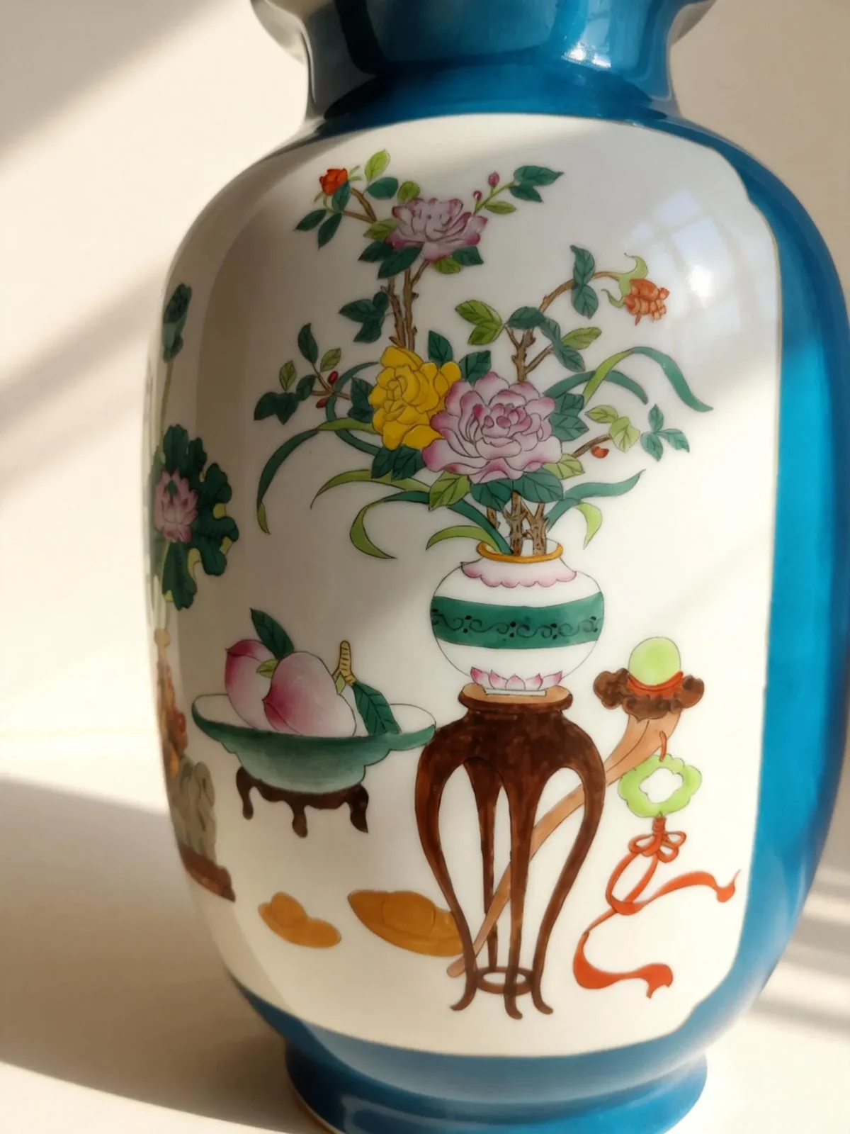 Winter Melon Reserved Panel Antique Bottle