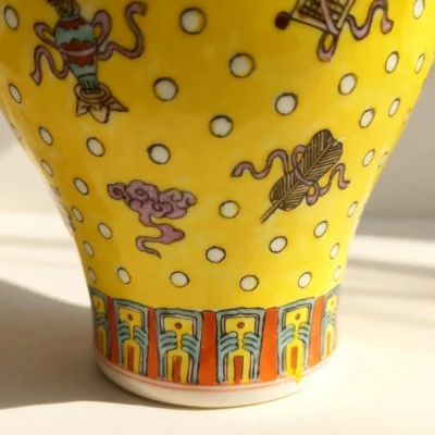 Yellow-Ground Arhat Bottle Pattern