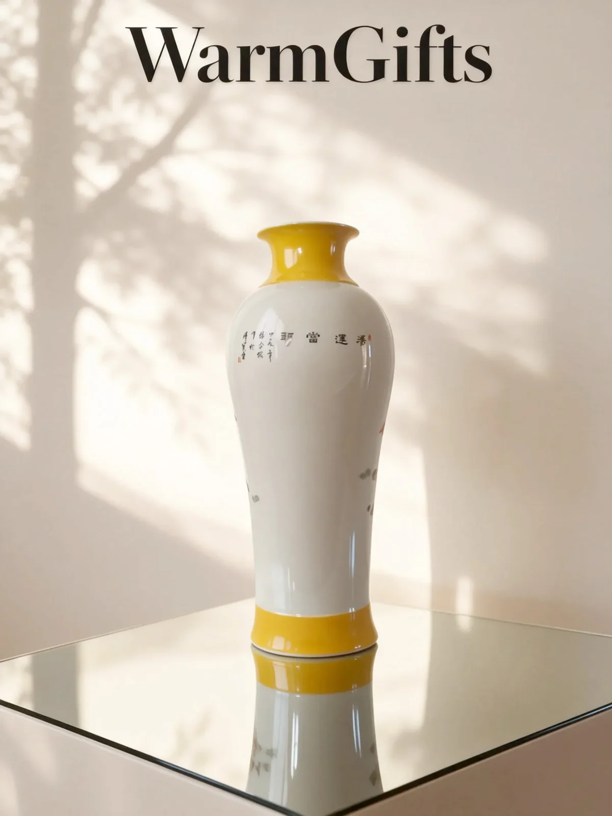 Guanyin Bottle Magnolia Goldfish