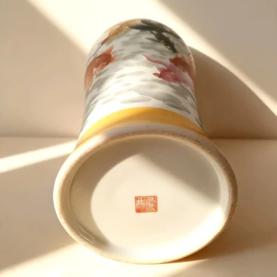 Guanyin Bottle Magnolia Goldfish